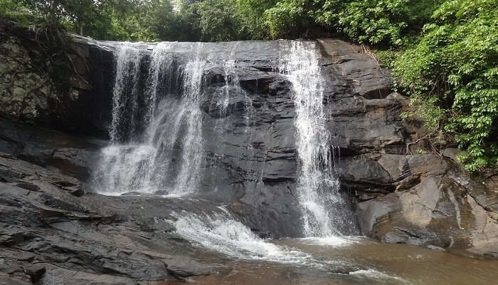 Yerravakum Waterfall