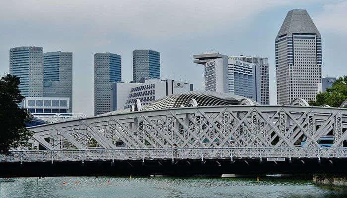 iconic bridge in Singapore