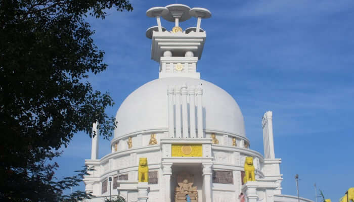 Dhauli Shanti Stupa