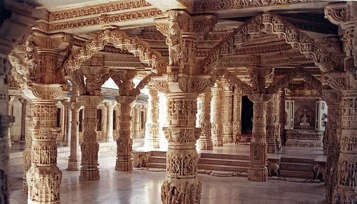 A spectacular view of Dilwara Temples, one of the famous temples in India