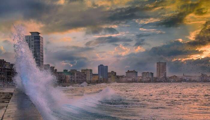 sea waves