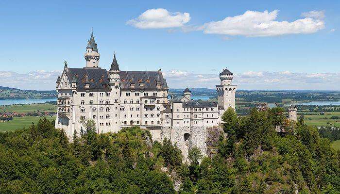 Exploring Neuschwanstein Castle