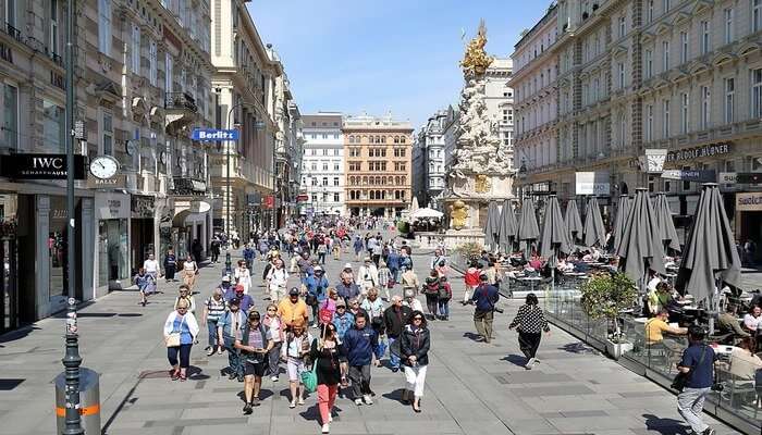 Graben Street