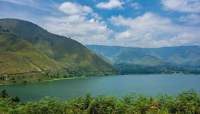 a lake on the island itself