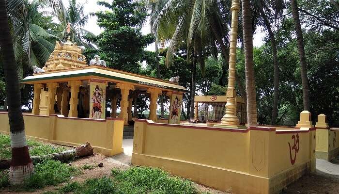 A stunning view of Mallikarjuna Swamy, one of the famous temples in India