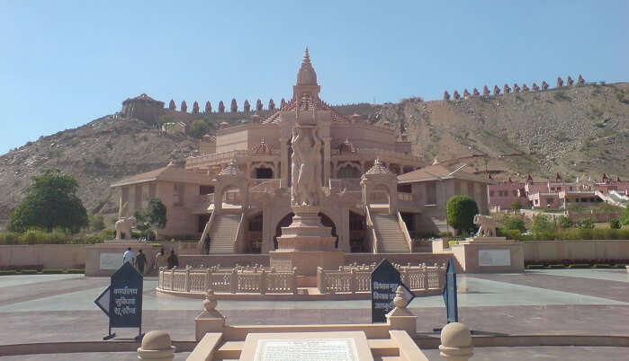 5 Temples In Ajmer For A Magical Trip To Rajasthan