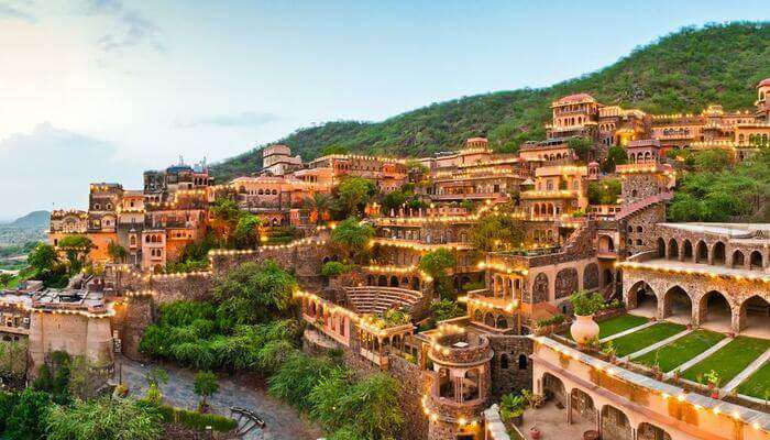 Neemrana Fort Hotel