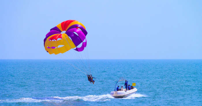 Parasailing In Goa view og