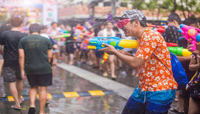 Water gun