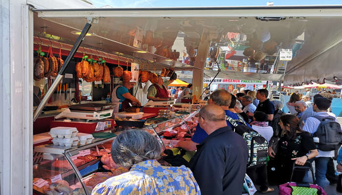 Street Markets