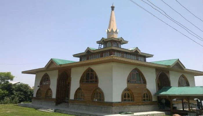 Visit The Baba Reshi Shrine