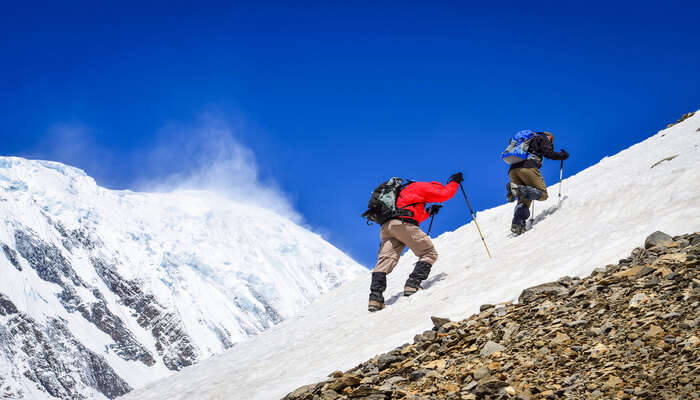 Mountaineering in Manali