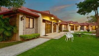 Best resorts near Mathura