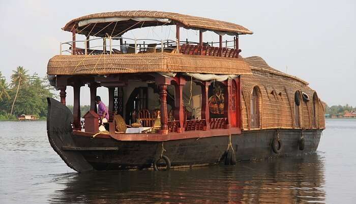 houseboat cruise in goa