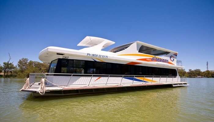 houseboat, Victoria, Australia