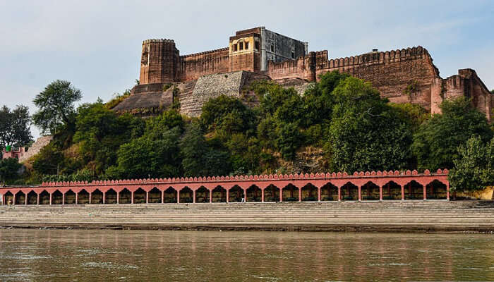 A fort by the river