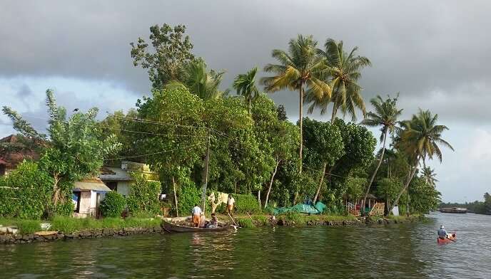 How To Experience Backwaters