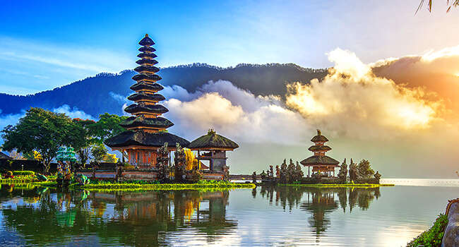asia top tourist attractions