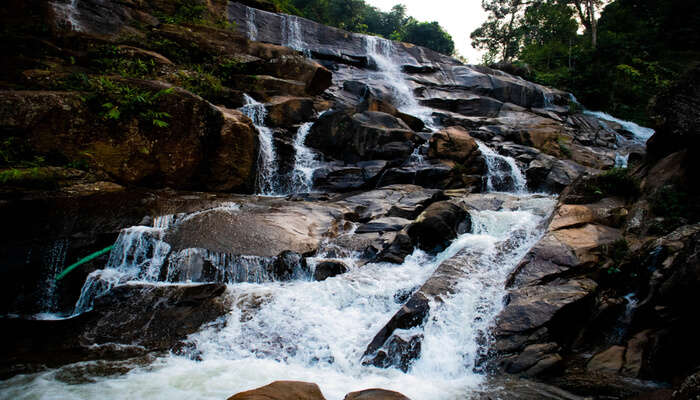 Chandubi Waterfalls