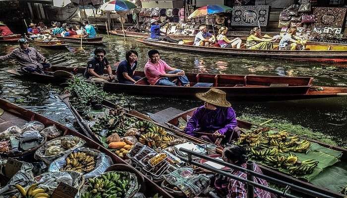 Floating Market