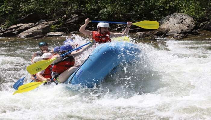 Iruvanjippuzha River Rafting