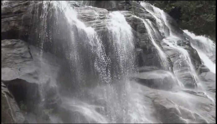  Kudiyanmala Waterfall