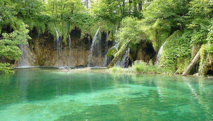 Plitvice: Lake Hopping