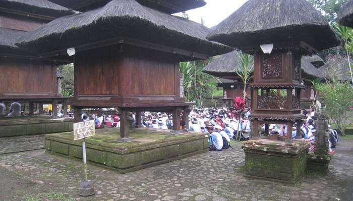 Pura Luhur Batukaru Temple