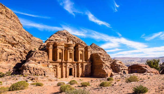 travel to jordan in august