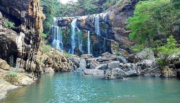 Sathodi waterfall view