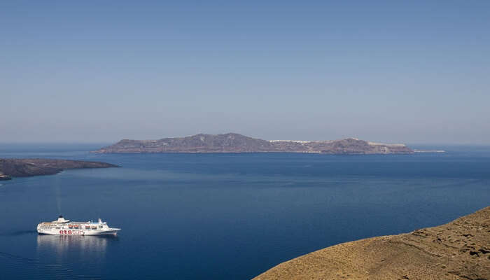 Therasia, among the best places to visit in Greece. 