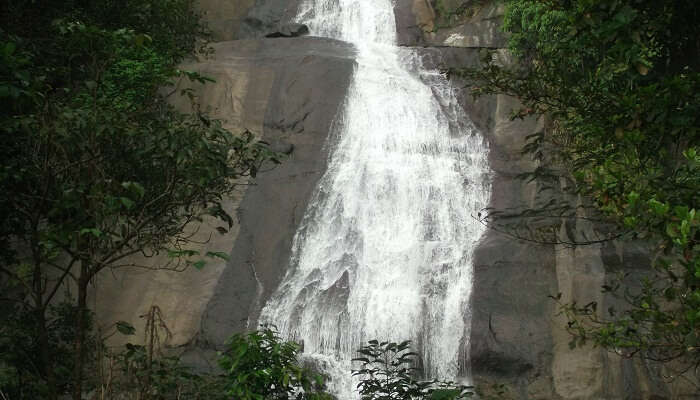 Thusaragiri Waterfalls