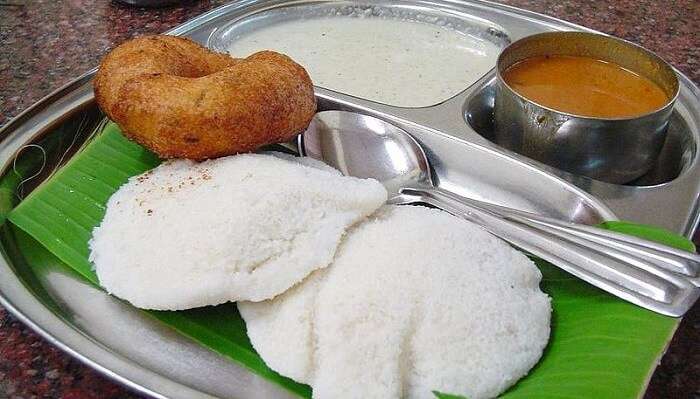 Try the authentic Chennai food, one of the best things to do in Chennai.