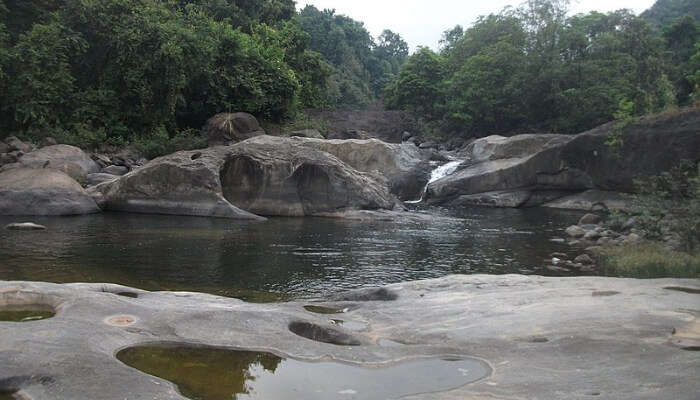 Aripara Waterfall