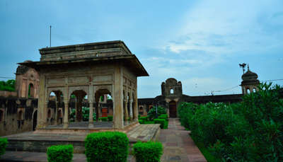 Cenotaph Of Raja Gangadhar Rao