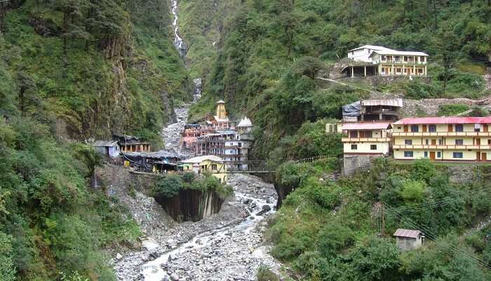 Experience one of the popular tourist places to visit near Chandigarh at Yamunotri uttarakhand