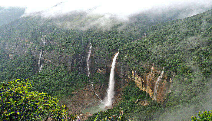 Nohkalikai Waterfalls, Cherrapunjee