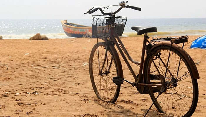 Akkarai Beach