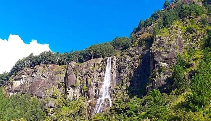 A majestic view of Bambarakanda_falls, one of the most beautiful places in Sri Lanka