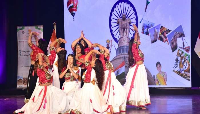 Cultural perfromances at Surajkund Crafts Mela