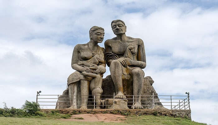 Kuruvan & Kuruthi at Ramakkalmedu