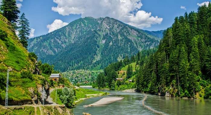 Beautiful Places to Visit in Pakistan