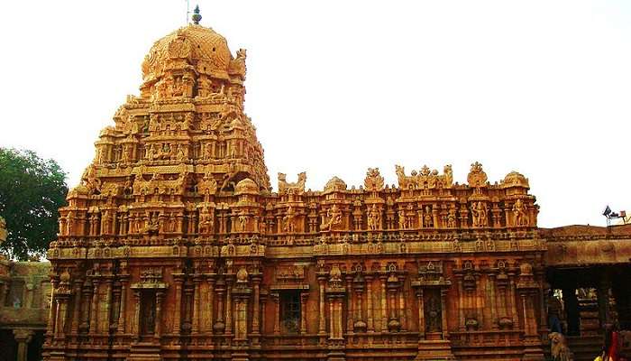 View of Subramaniar shrine at the Brihadisvara Temple, Thanjavur