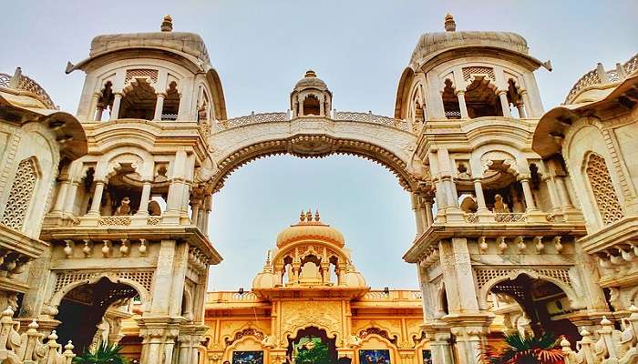 Vrindavan - Places To Visit Near Delhi In March