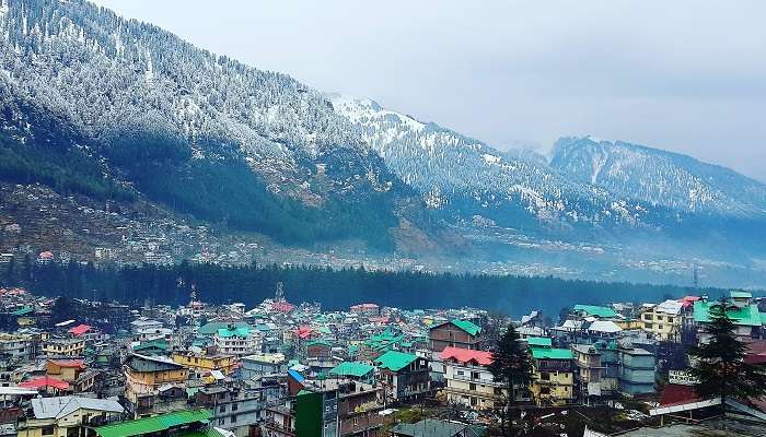 Manali in March 