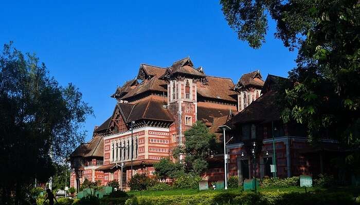 A stunning picture of what the Napier Museum and Zoo look like from outside