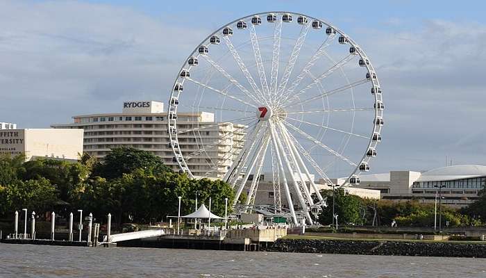 Enjoy the birds-eye view of the city with the Wheel of Brisbane