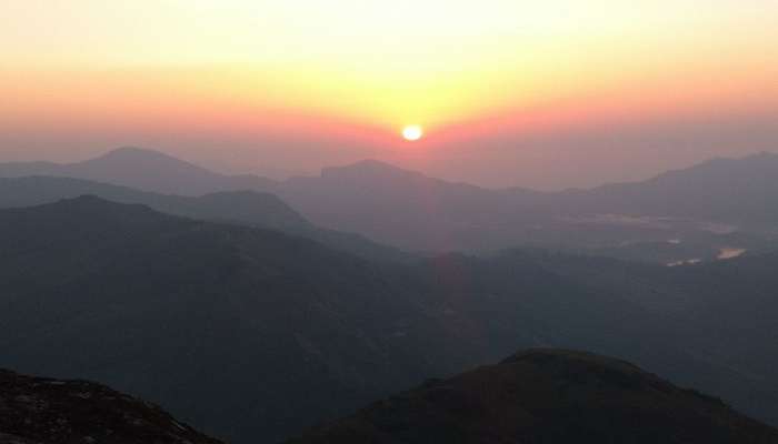 Sunset view from Chokramudi peak