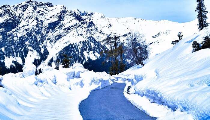 A view of Manali