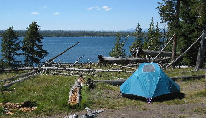 Camping site in Shirota Lake